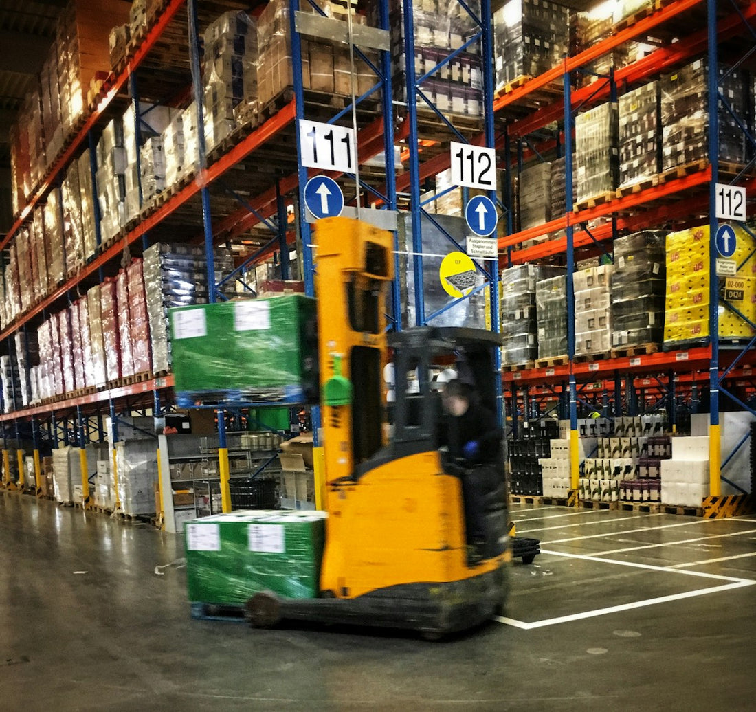 Forklift Tipleri ve Kullanım Alanları: Counterbalance, Reach Truck, Order Picker ve Daha Fazlası
